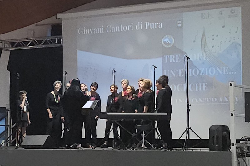 Villa di Tirano concerto cori