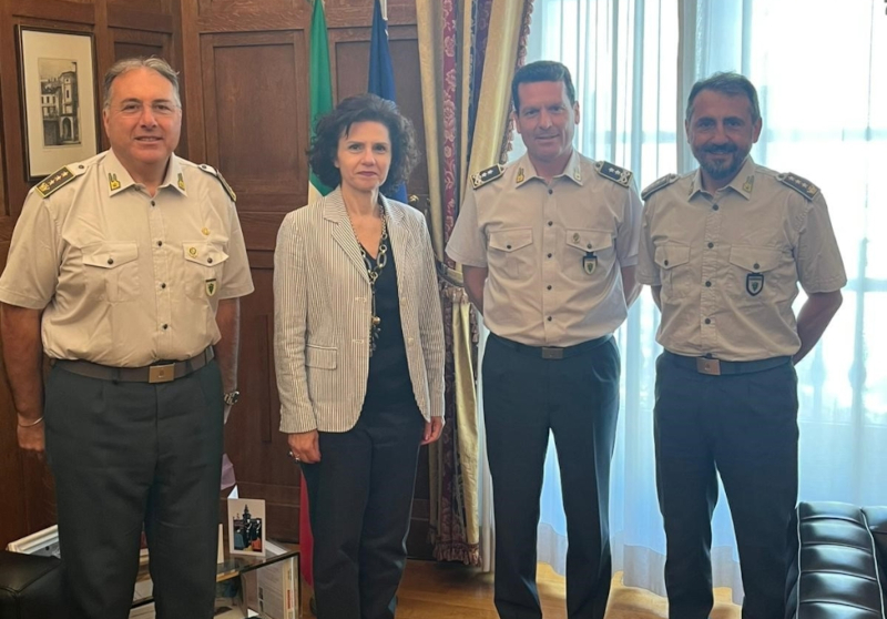 Incontro Comandante Regionale Guardia di Finanza Prefettura