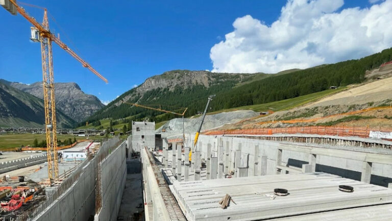 Livigno Mottolino parcheggio lavori