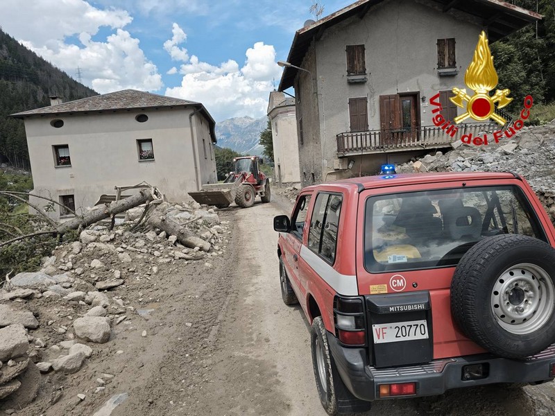 Alluvione Valdisotto Vigili del Fuoco