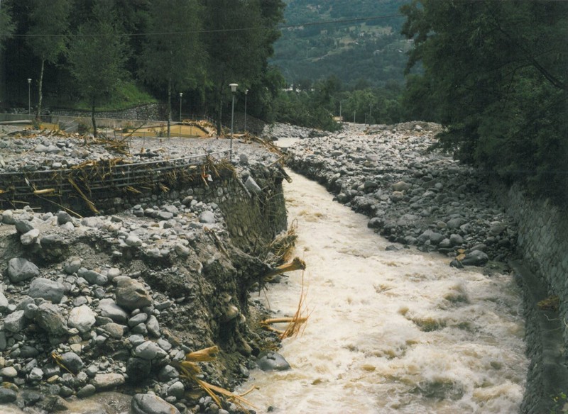 alluvione valtellina 1987