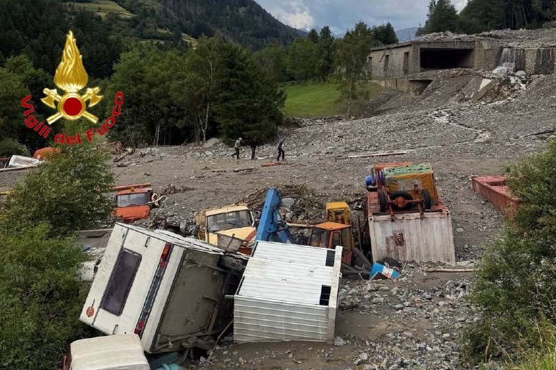 Alluvione Valdisotto Vigili del Fuoco