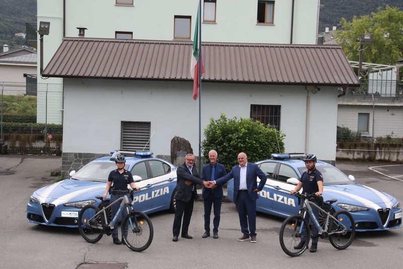 E-bike polizia stato Sondrio Questura