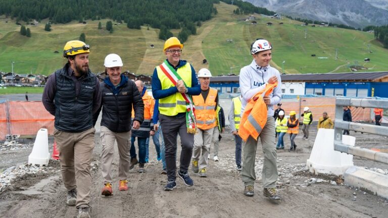 Visita cantieri olimpici Livigno sottosegretario Morelli