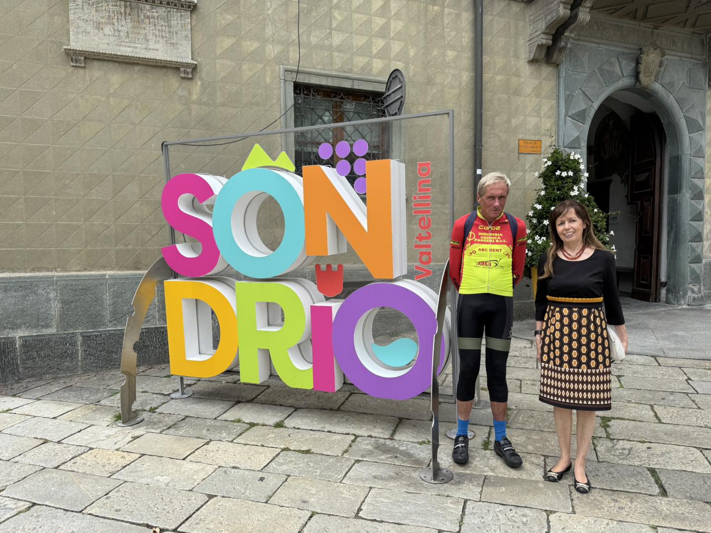 Leonardo Cavazzi con l’assessore alla Cultura Marcella Fratta 2025 (1)