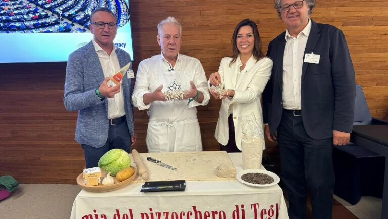 Accademia Pizzoccheri Teglio Strasburgo Parlamento Europea