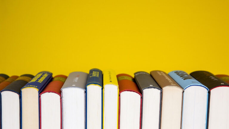 Libri scuola pixabay