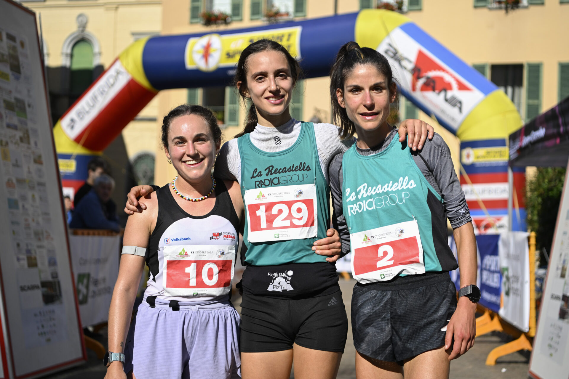 Il podio femminile del 9° Val Bregaglia Trail