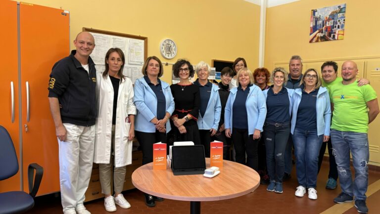 Sondalo Ospedale Gruppo-Ecografo