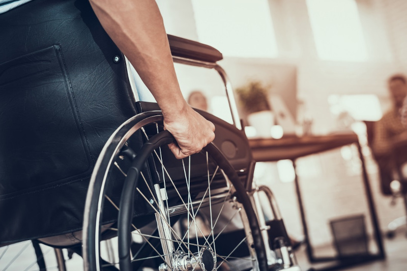 disabile carrozzina