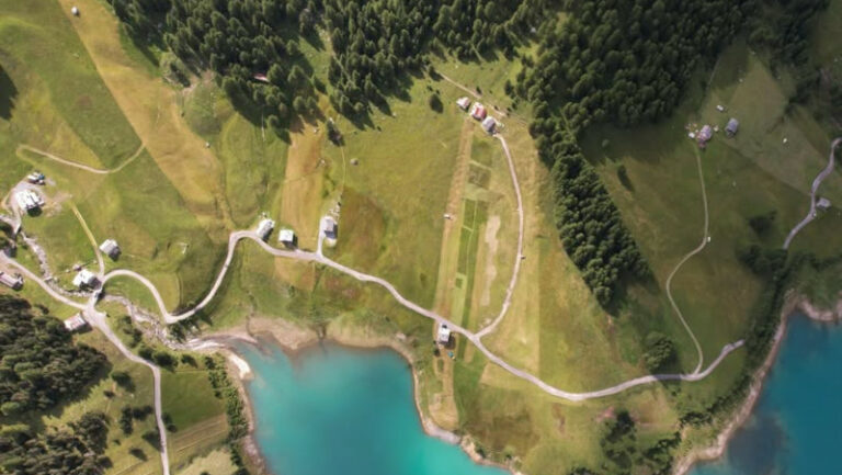 Parco Stelvio prati di sfalcio