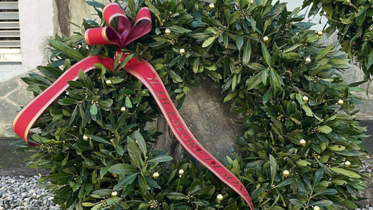 defunti corona cerimonia questura Sondrio