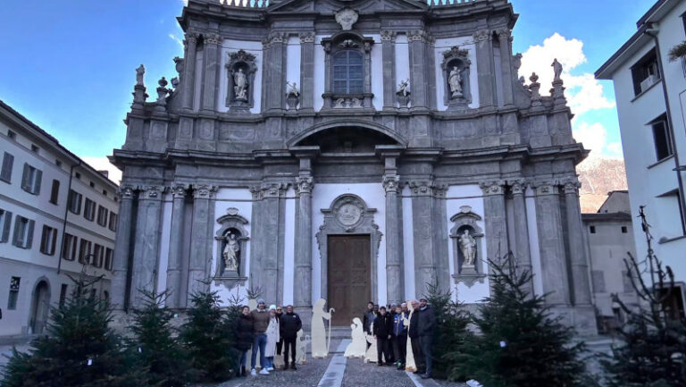 Morbegno allestimento presepe