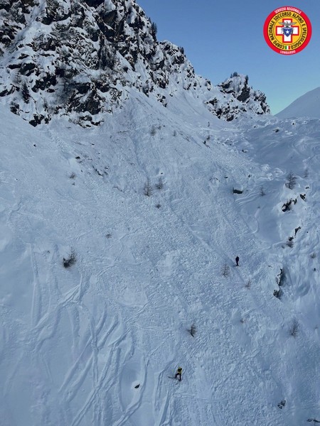 aprica-valanghe-palabione-intervento-soccorritori