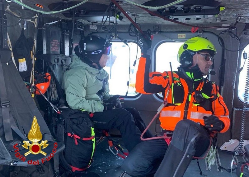 livigno-carosello-snowboarder-soccorso-vigili-del-fuoco-drago