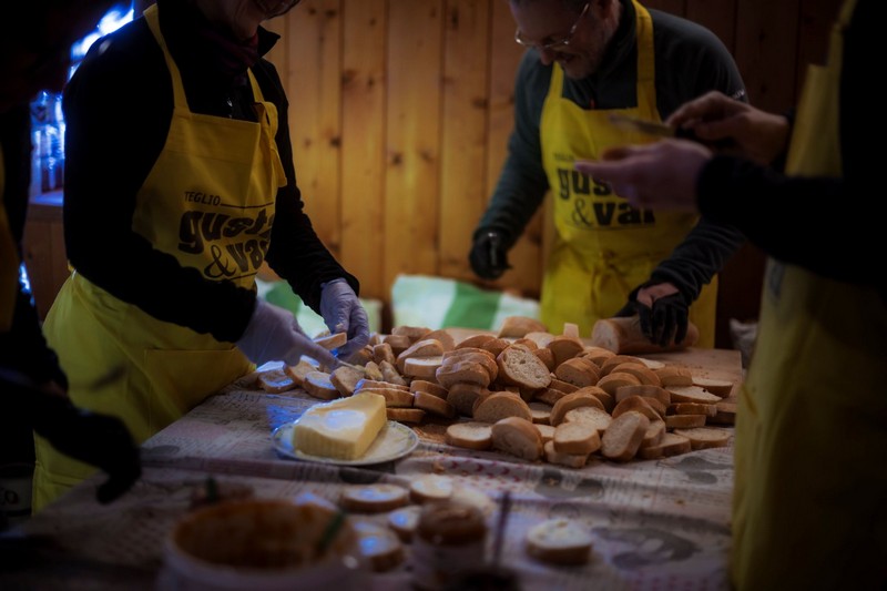 gustavai-teglio-passeggiata-enogastronomica