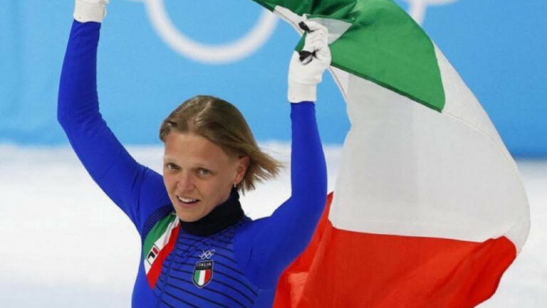 arianna-fontana-argento-short-track-500-metri-olimpiadi