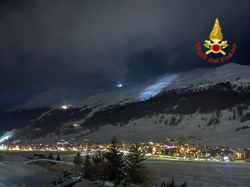 snowboarder-fuori-pista-soccorsi-livigno