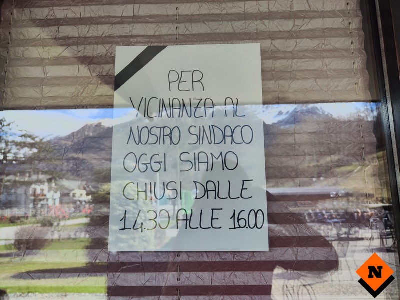 funerale-arif-negrini-sindaco-caspoggio