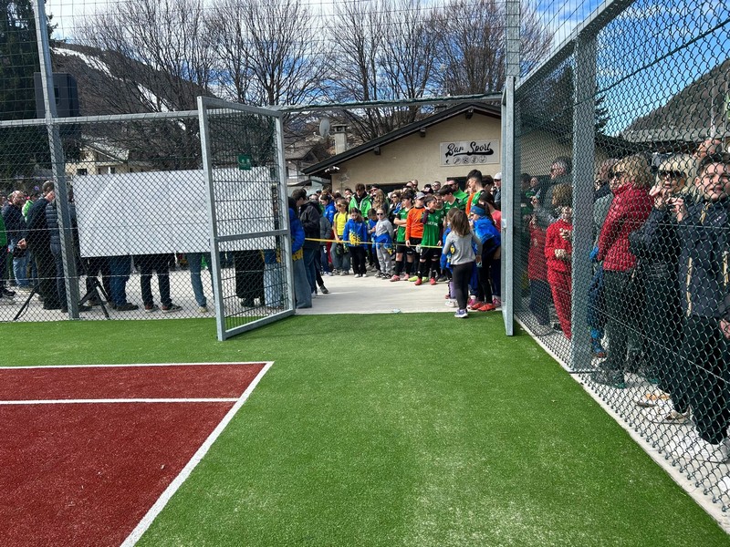 aprica-taglio-del-nastro-centro-sportivo