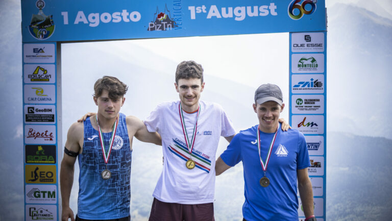 Al centro Francesco Bongio neo campione italiano Vertical