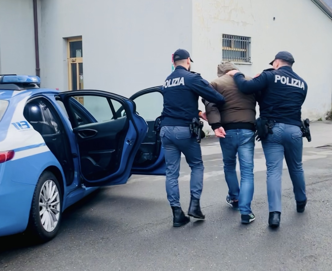 L'uomo arrestato dagli agenti della Polizia