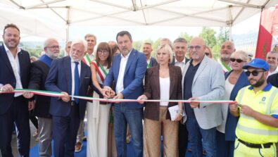 Il taglio del nastro alla presenza del Ministro Matteo Salvini